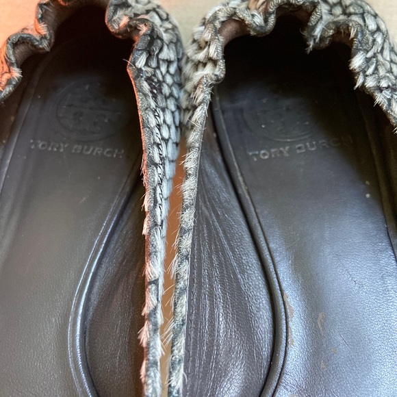 Tory Burch Reva Pony Hair Snakeskin Pattern Ballet Flats sz.6.5 - Picture 7 of 9